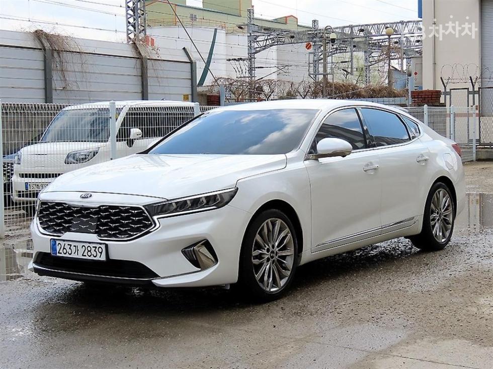 2021 - kia k7