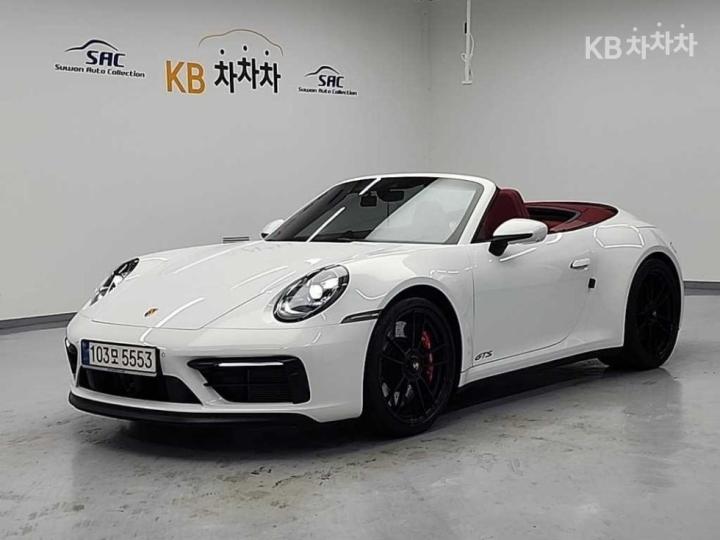 Porsche 911 Carrera 4 GTS Cabriolet — foto 1