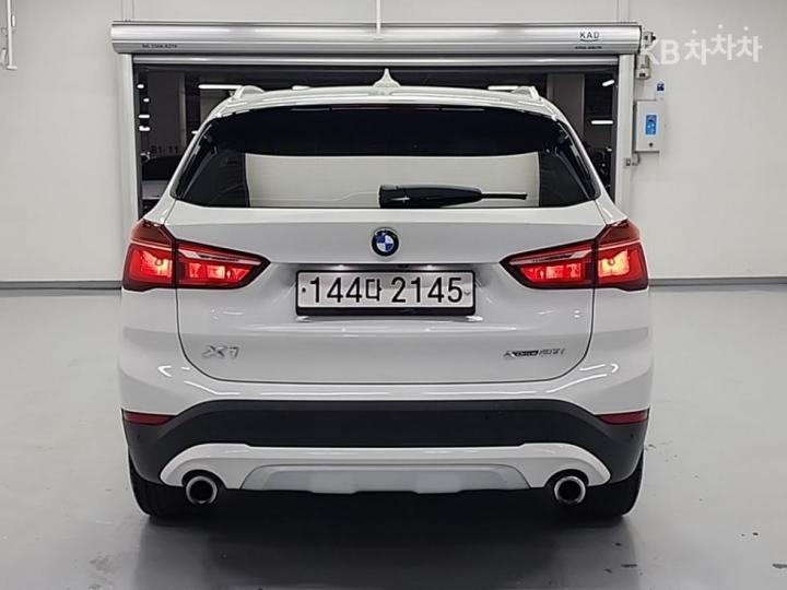 BMW X1 F48 xDrive 20i xLine SE 4