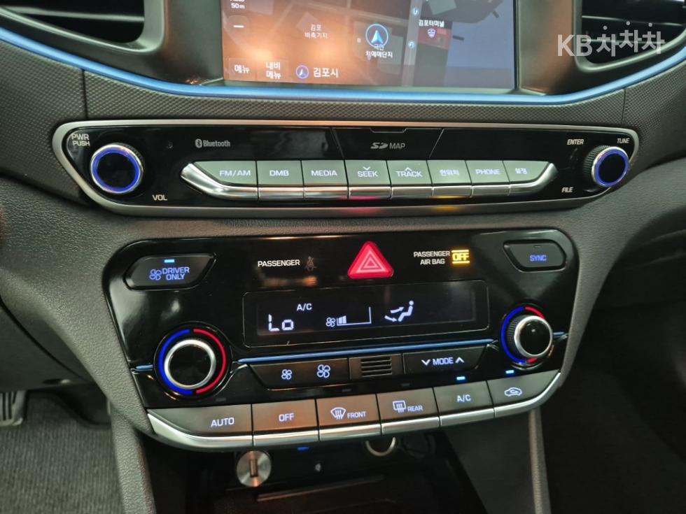 2017 - hyundai ioniq