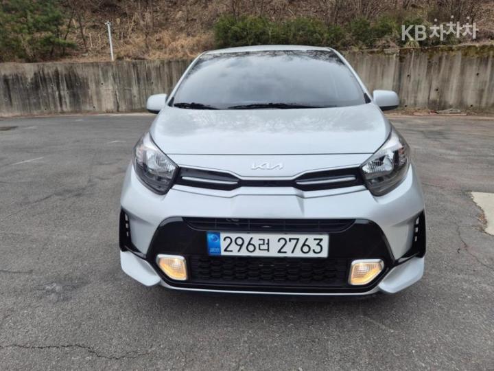 Kia Morning Urban JA 1.0 Gasoline Prestige 4