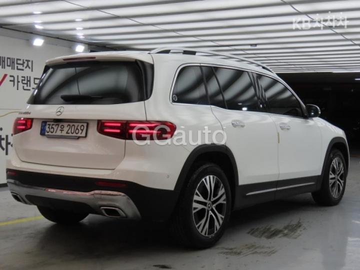 Mercedes-Benz GLB-Class X247 200d 5