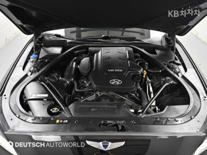 Hyundai Genesis DH G330 Premium AWD 7