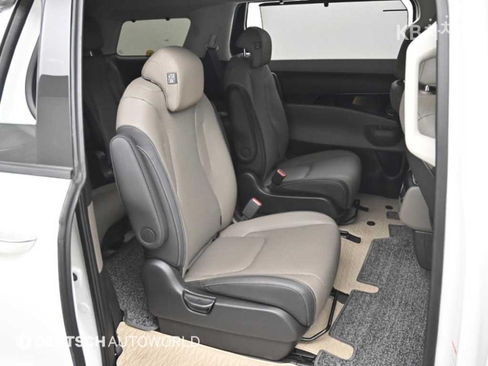 2024 - kia carnival