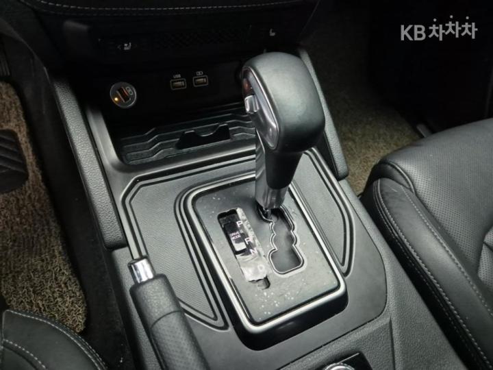 KG Mobility (Ssangyong) Rexton Sport 2.2 4WD Advanced 9