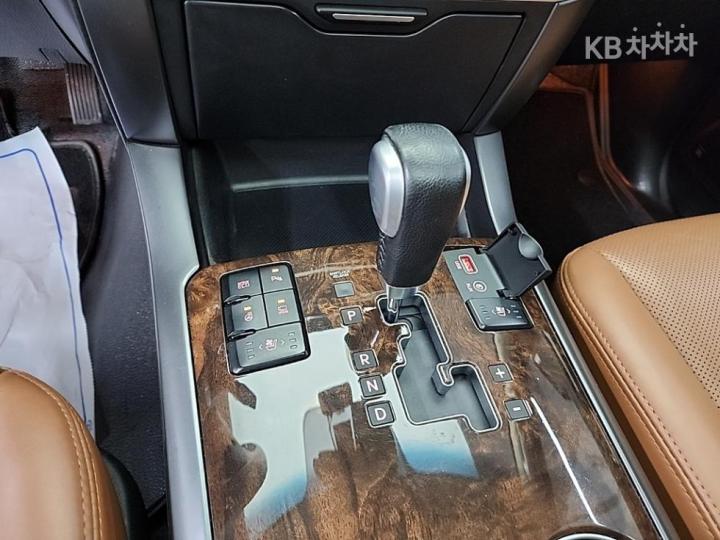 Kia Mohave 4WD President 9