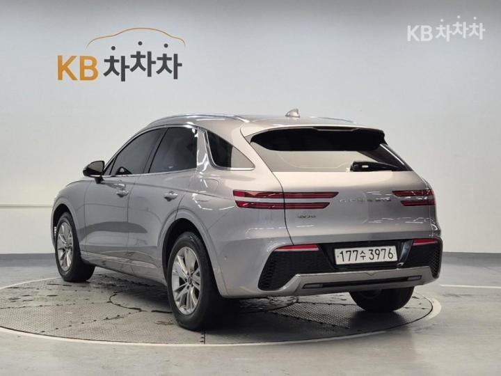 Genesis GV70 Diesel 2.2 2WD 3