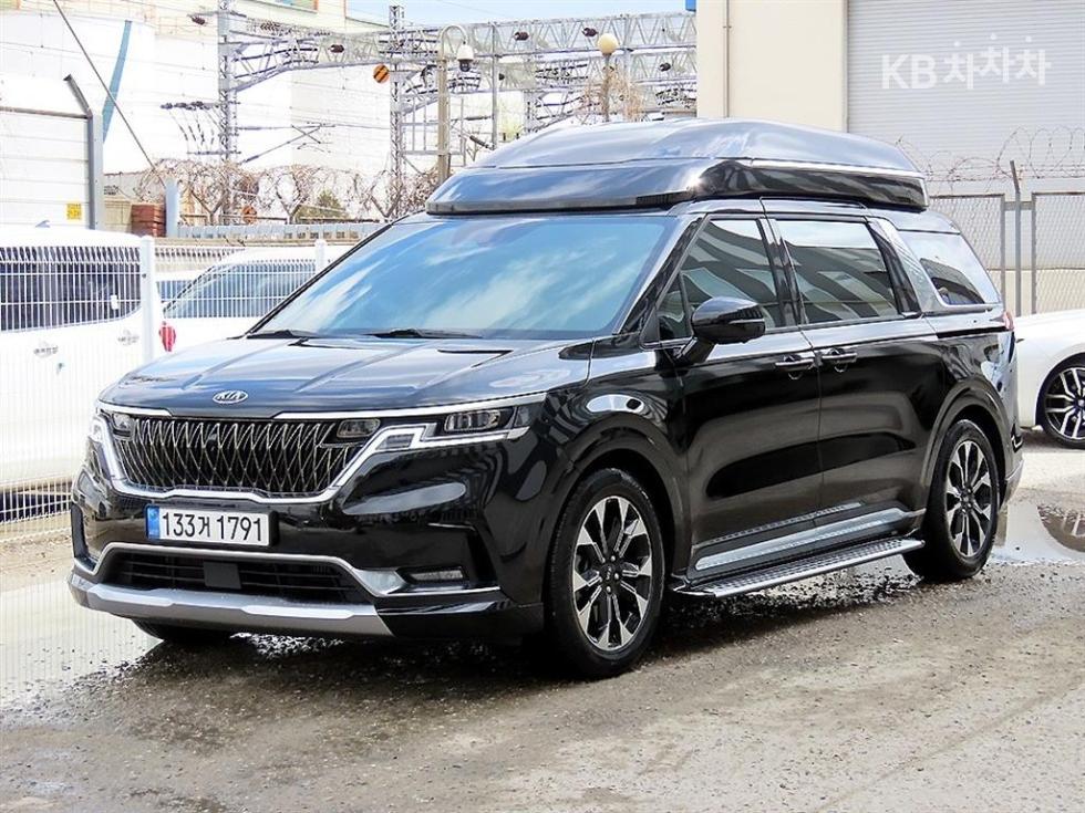 2021 - kia carnival