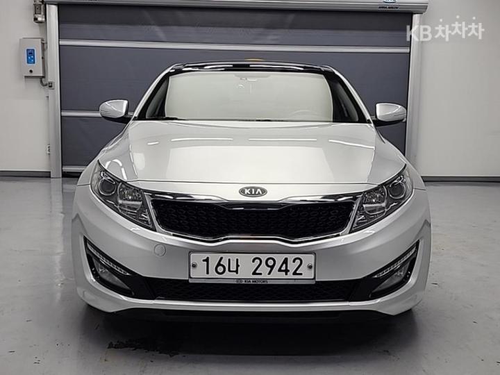 Kia K5 2.0 LPI Prestige 3
