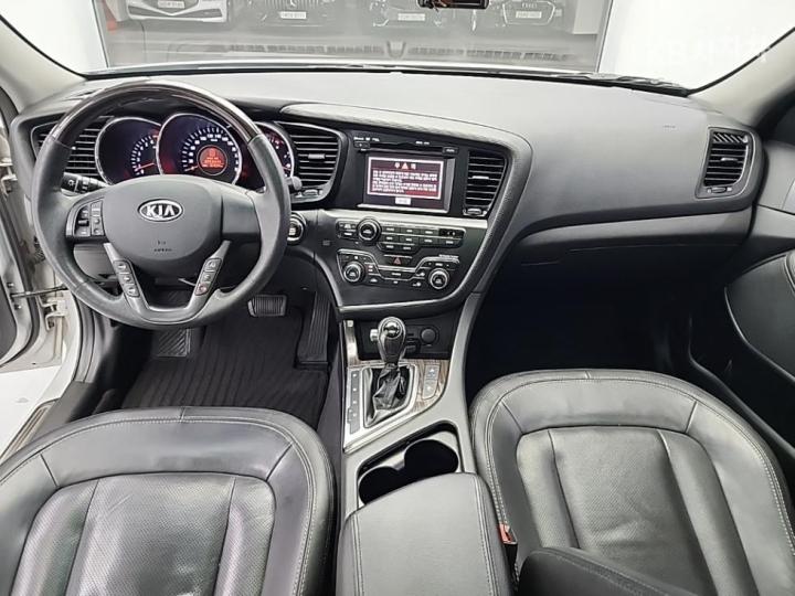 Kia K5 2.0 LPI Prestige 8