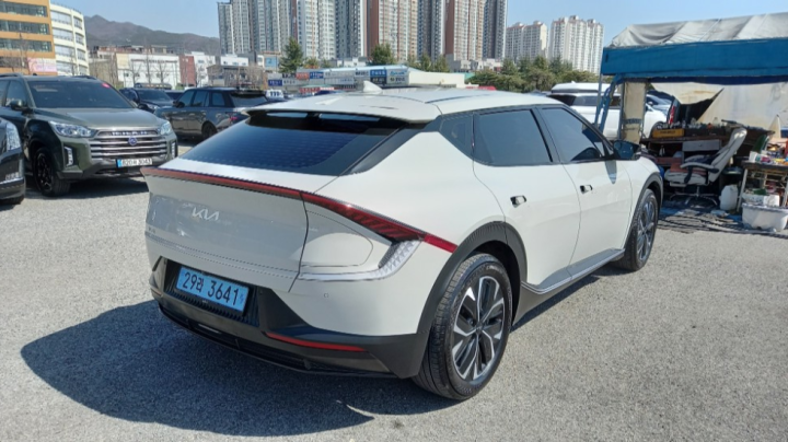 Kia EV6 Long Range 2WD Air 5