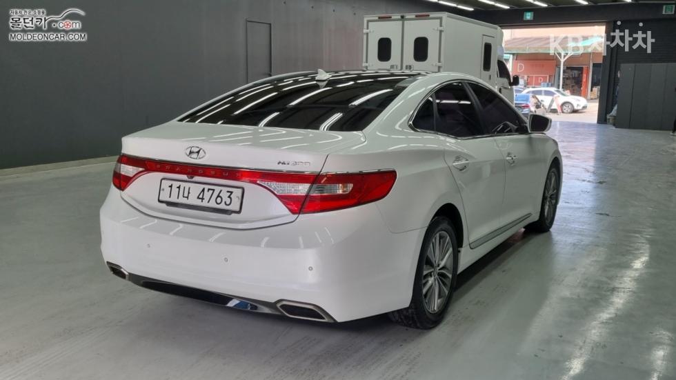 Hyundai Grandeur — miniaturë 2