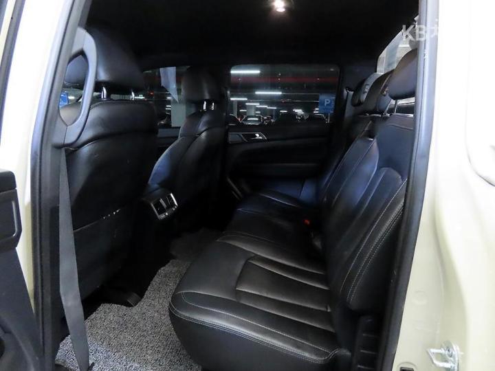 KG Mobility (Ssangyong) Rexton Sport Khan 2.2 2WD Prestige 8