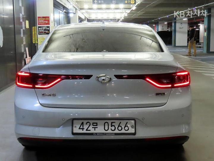 Renault SM6 2.0 LPe LE 6