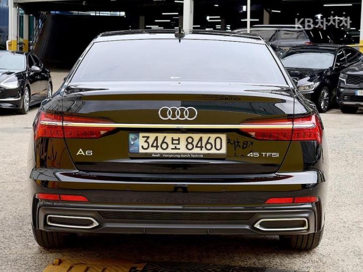 Audi A6 C8 40 TDI Premium 4