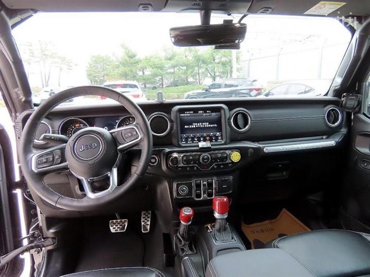 Jeep Wrangler JL 2.0 Overland 4 Duo Base Type 8