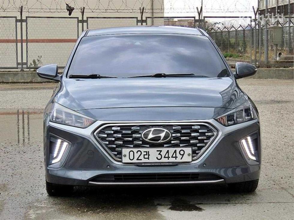 2020 hyundai ioniq
