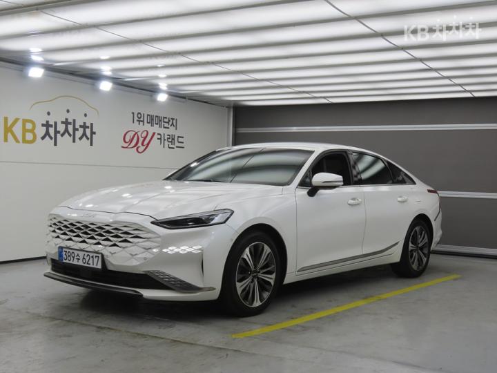 Kia K8 Hybrid 1.6 Turbo Signature