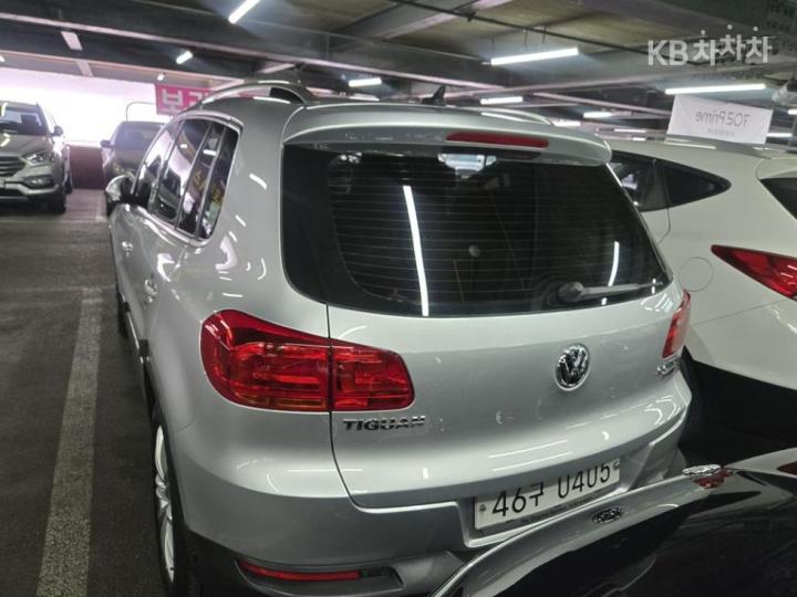 Volkswagen Tiguan New 2.0 TDI Premium 5N 6