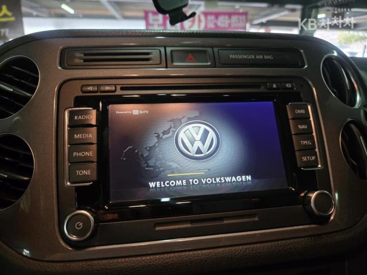 Volkswagen Tiguan New 2.0 TDI Premium 5N 9