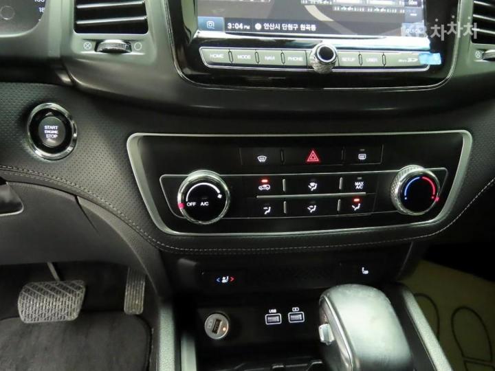 KG Mobility (Ssangyong) Rexton Sport Khan 2.2 4WD Prestige 10