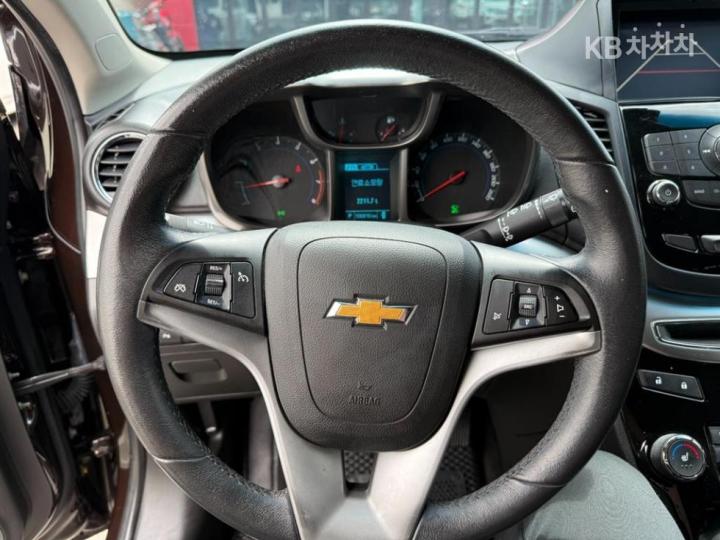 Chevrolet Orlando LPG LT Safety 10