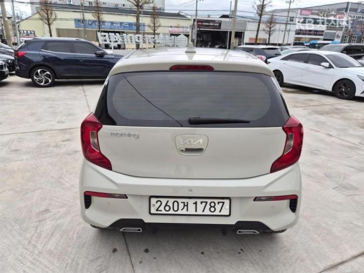 Kia Morning Urban JA 1.0 Gasoline Prestige 7