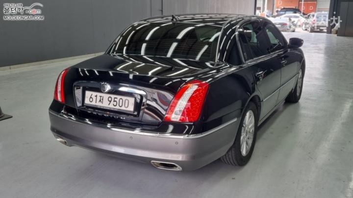 Kia Opirus Premium GH270 Deluxe Special 3