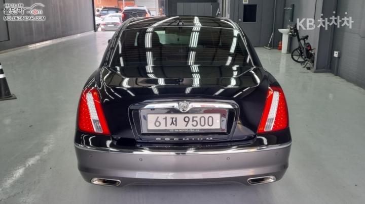 Kia Opirus Premium GH270 Deluxe Special 5