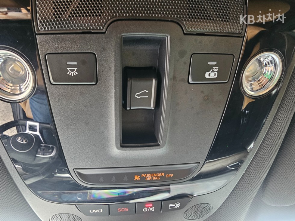 2020 - kia k5