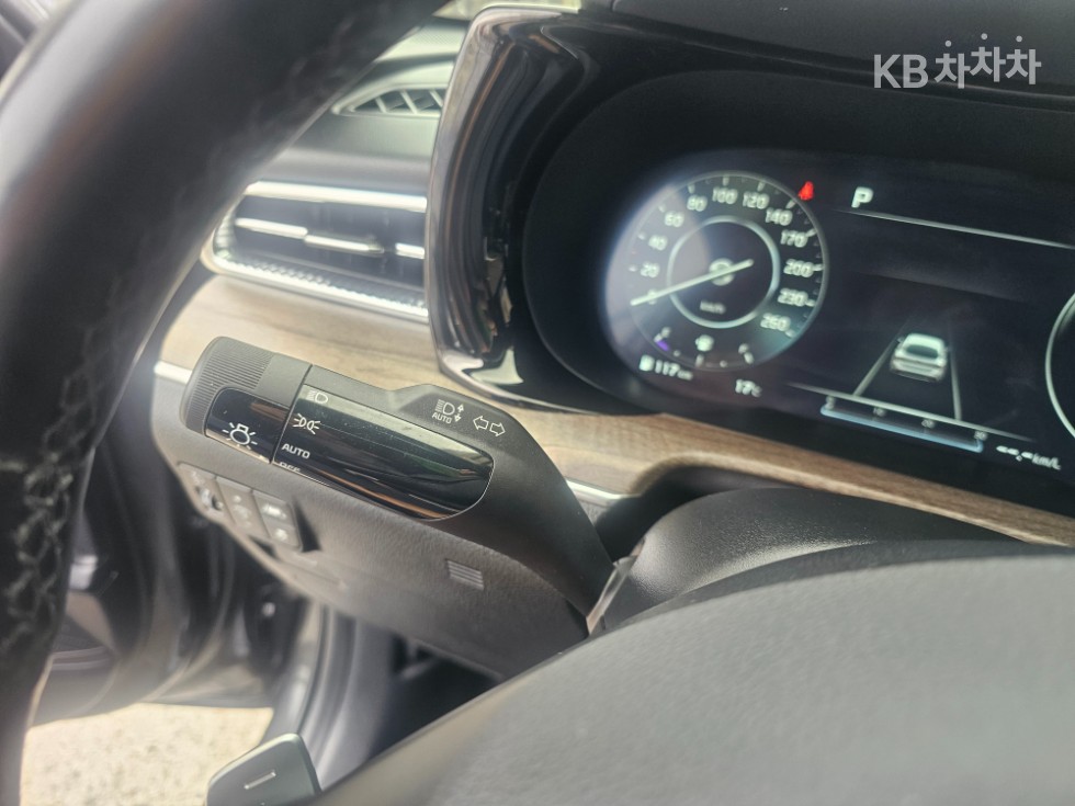 2020 - kia k5