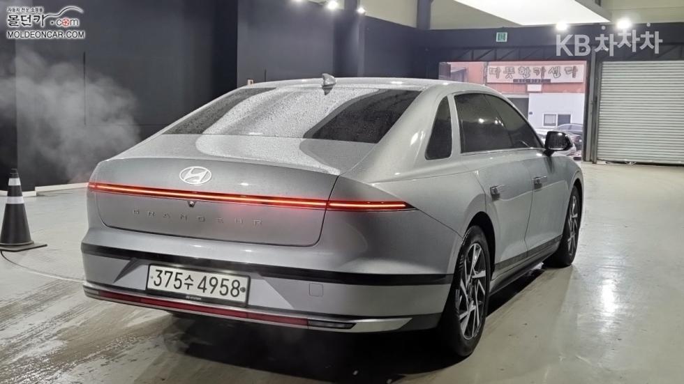 Hyundai Grandeur — miniaturë 2
