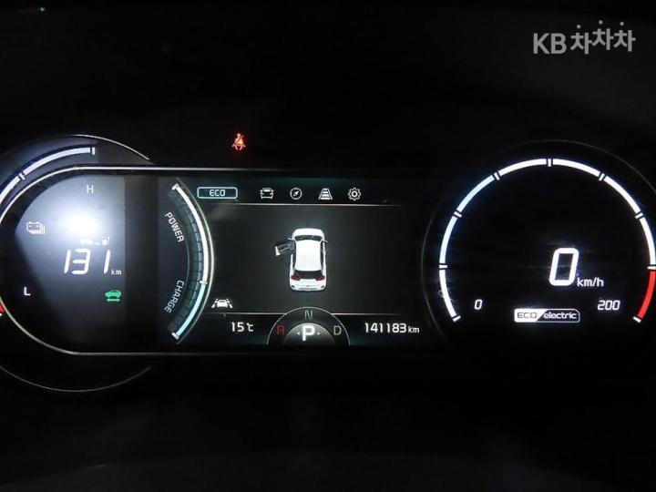 Kia Niro Plus EV Air 10