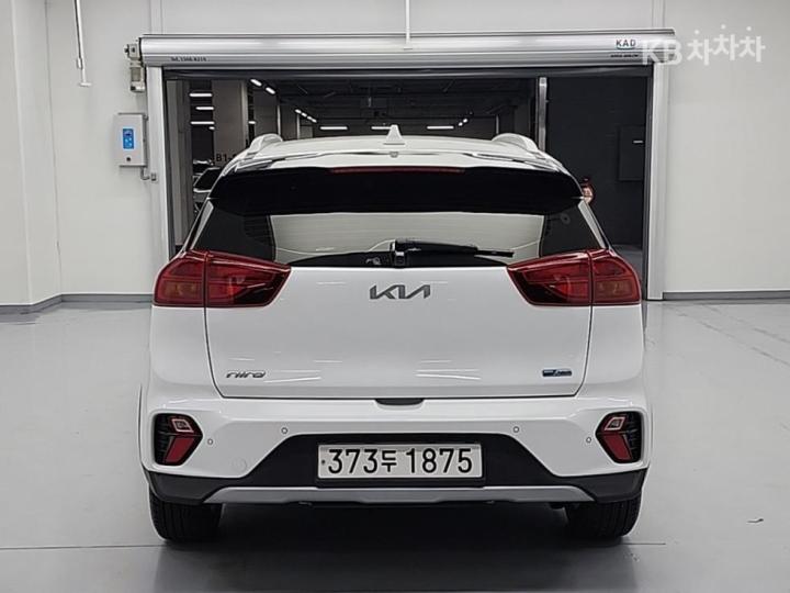 Kia Niro 1.6 HEV Prestige 4