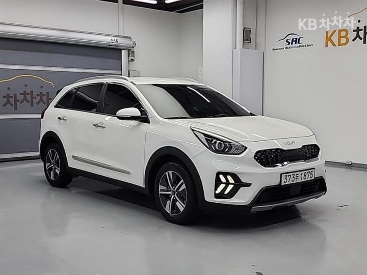 Kia Niro 1.6 HEV Prestige 5