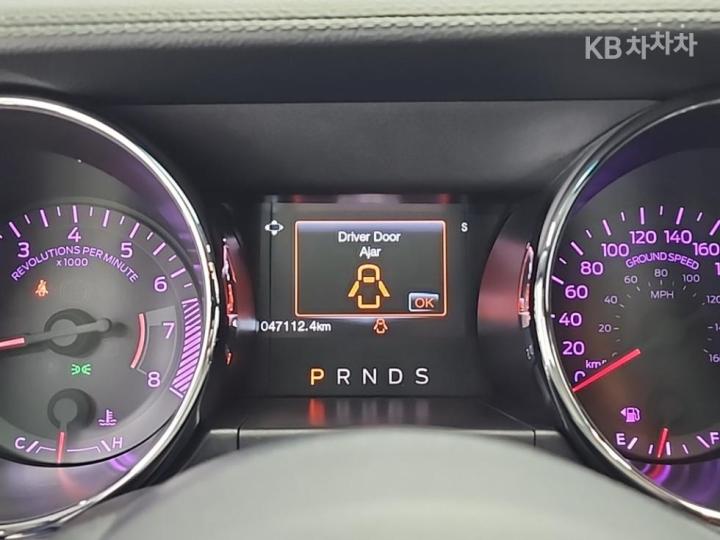 Ford Mustang Convertible Premium 7