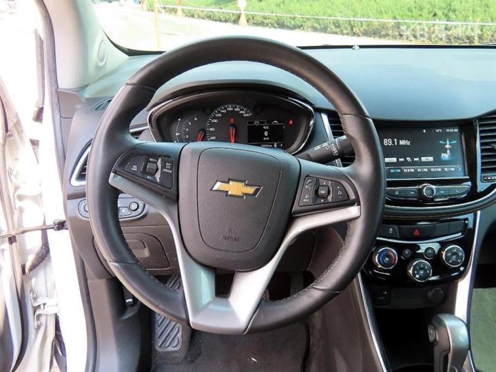 Chevrolet Trax 1.6 Diesel Premier 9