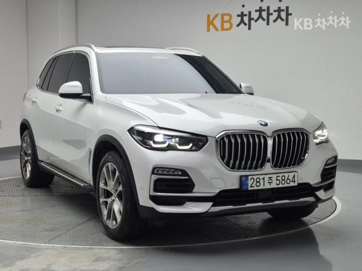 BMW X5 G05 xDrive 30d xLine 5