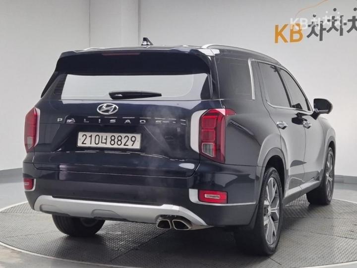 Hyundai Palisade 3.8 Gasoline Prestige 4