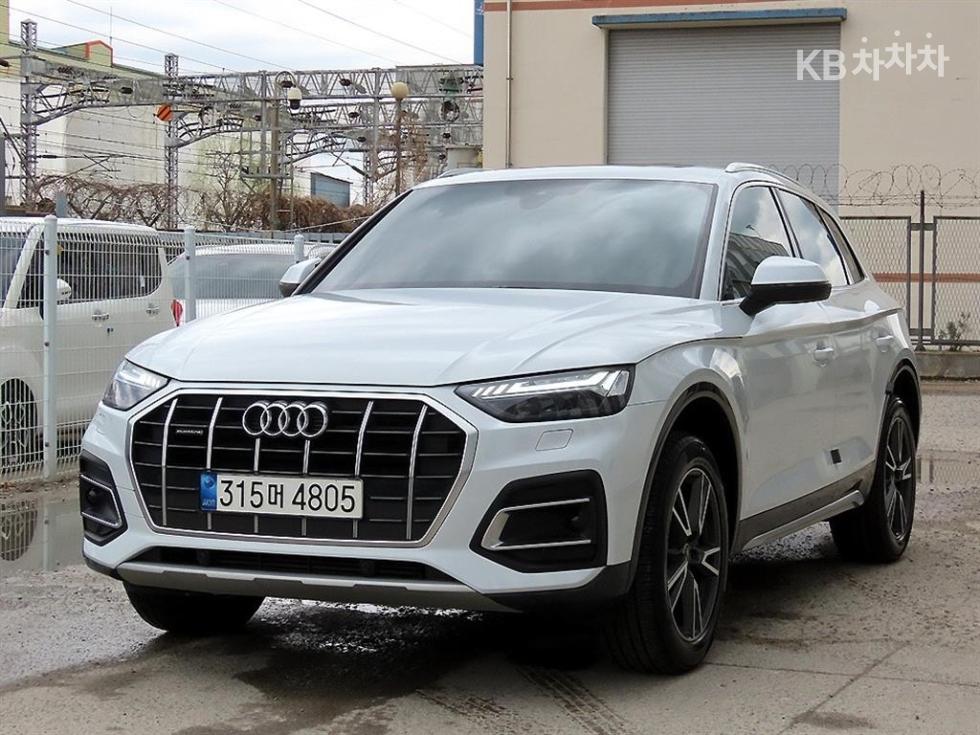 Audi The New Q5(FY) 45 TFSI Quattro 기본형 - фото 1