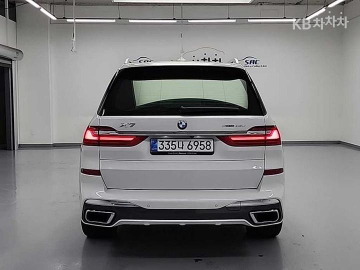 BMW X7 G07 xDrive 30d M Sport 4