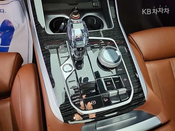 BMW X7 G07 xDrive 30d M Sport 9