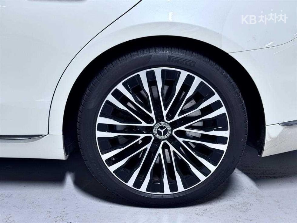 Mercedes-Benz S-klasse — miniaturë 19