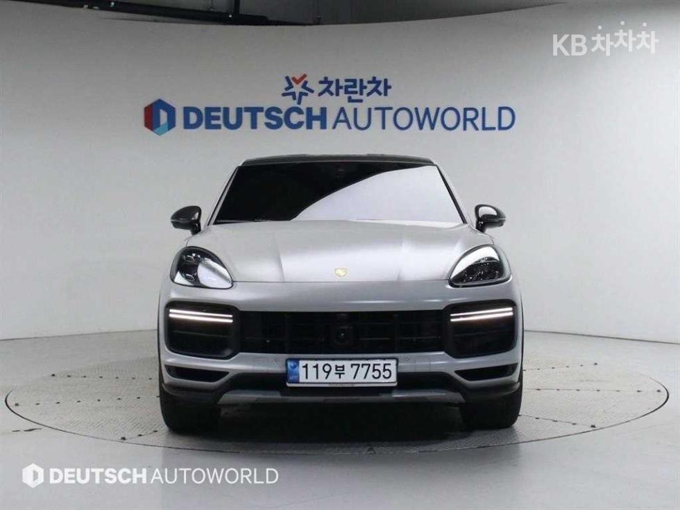 Porsche Cayenne — miniaturë 3