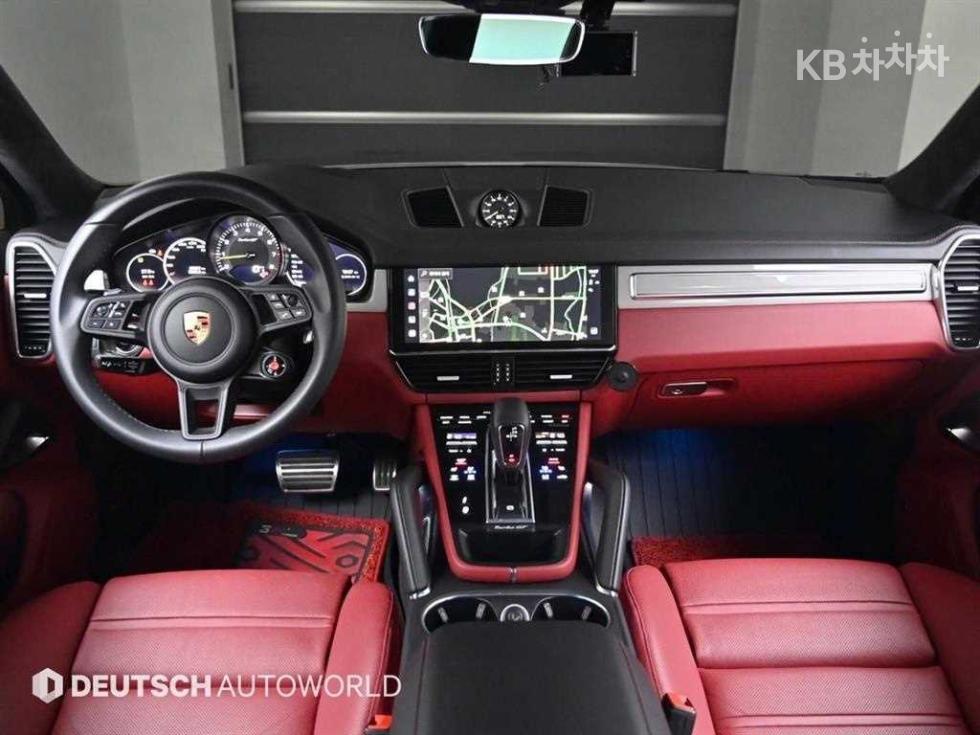 Porsche Cayenne — miniaturë 7