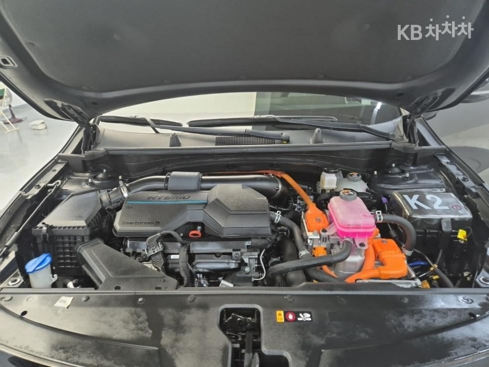 2022 - kia sportage