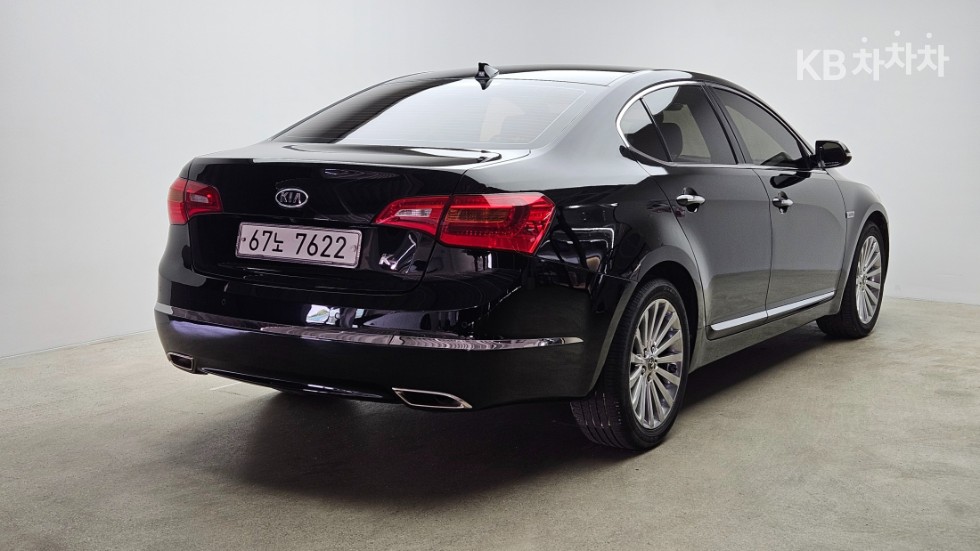 2010 - kia k7