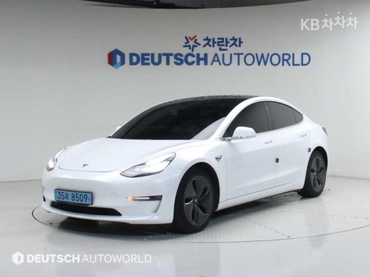 Tesla Model 3 Long Range