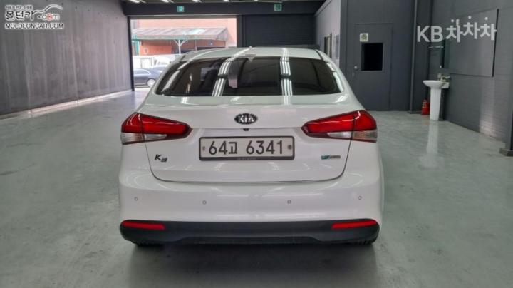 Kia K3 Diesel 1.6 Diesel Prestige Special 5