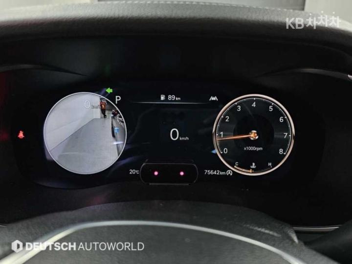 Genesis G70 2.0T Sport Package 9